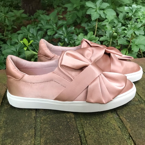 Halogen Mika Slip-On Sneaker - Picture 4 of 8